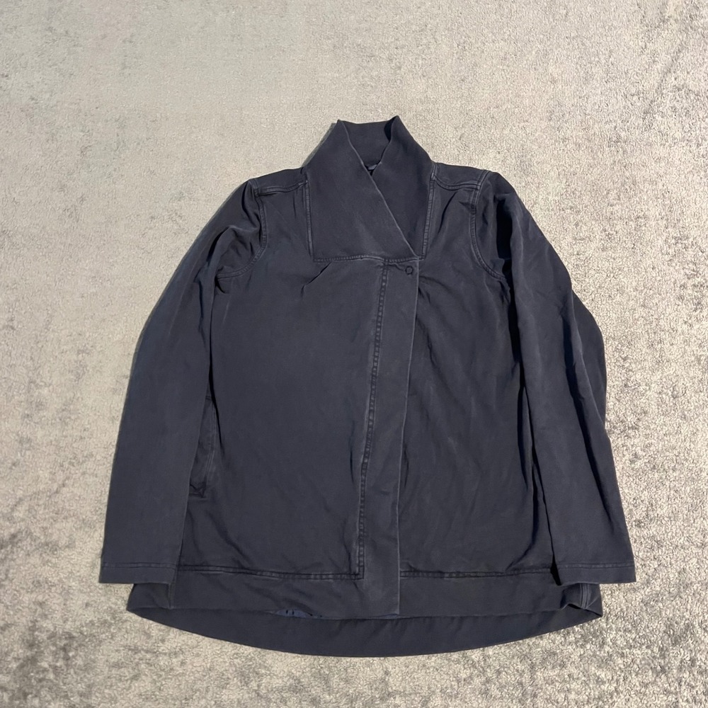 Lululemon Navy Blue Shawl Collar Snap Front Wrap Jacket Size 10